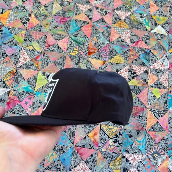 Las Vegas Raiders San Manuel Indian Bingo Casino Hat CAP Snap Back USED - Picture 2 of 7